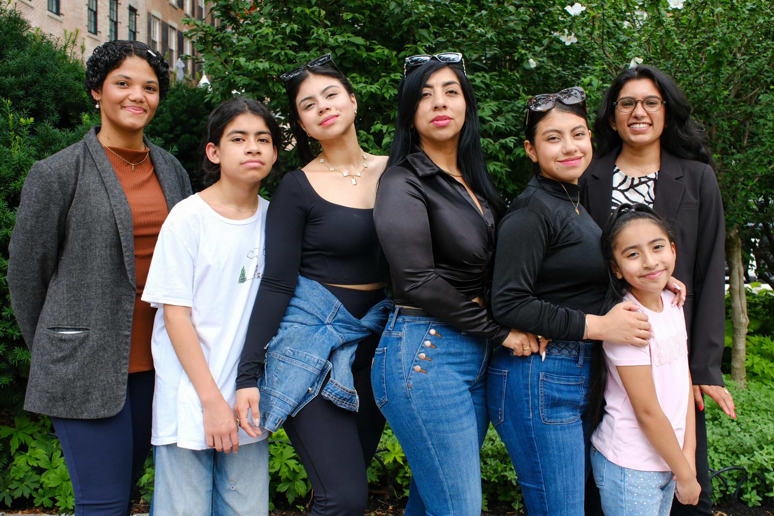 A CFR client family with their CFR team